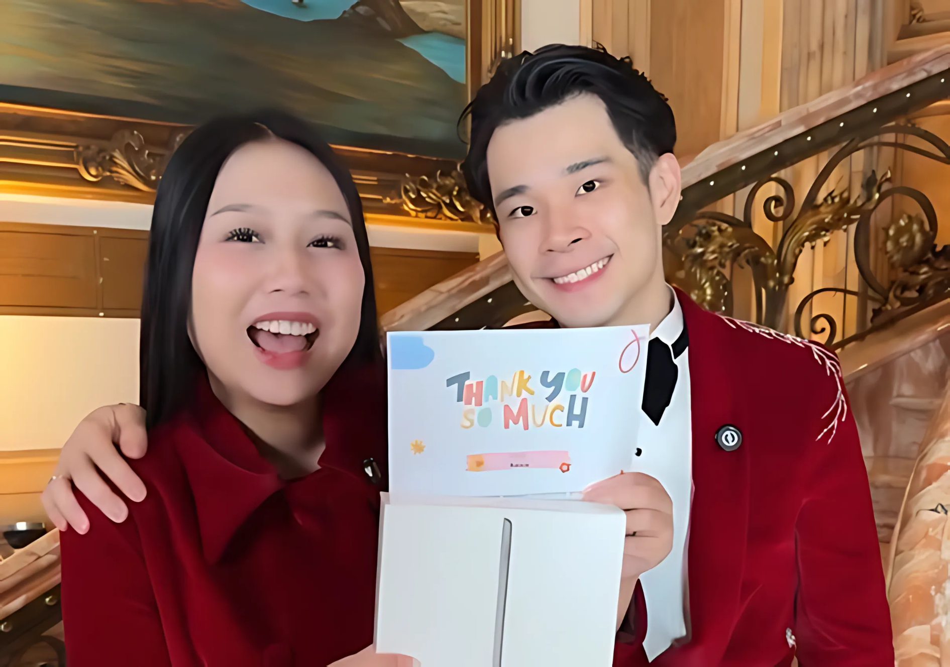 Sisca Kohl dan Jess No Limit Kirim Hadiah iPad ke FANS di Malaysia!